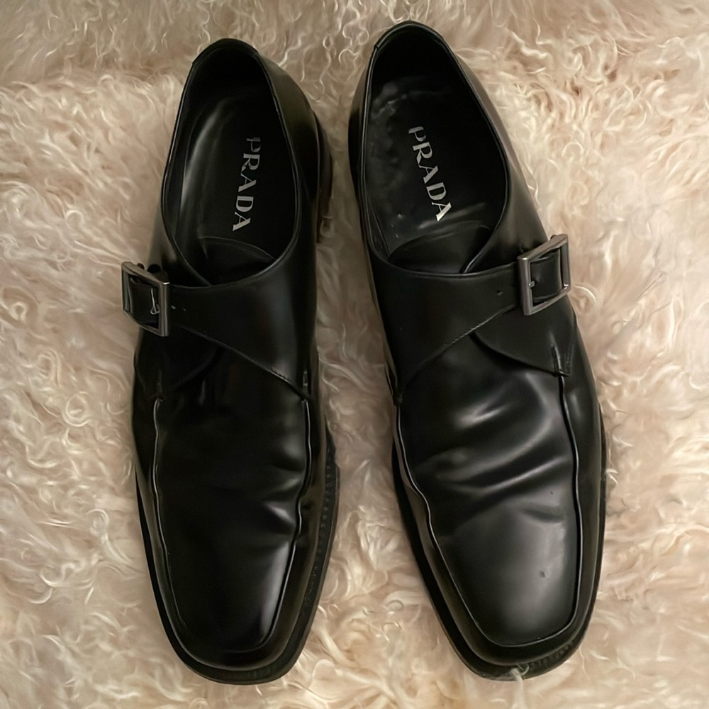Prada dress shoes size 11.5